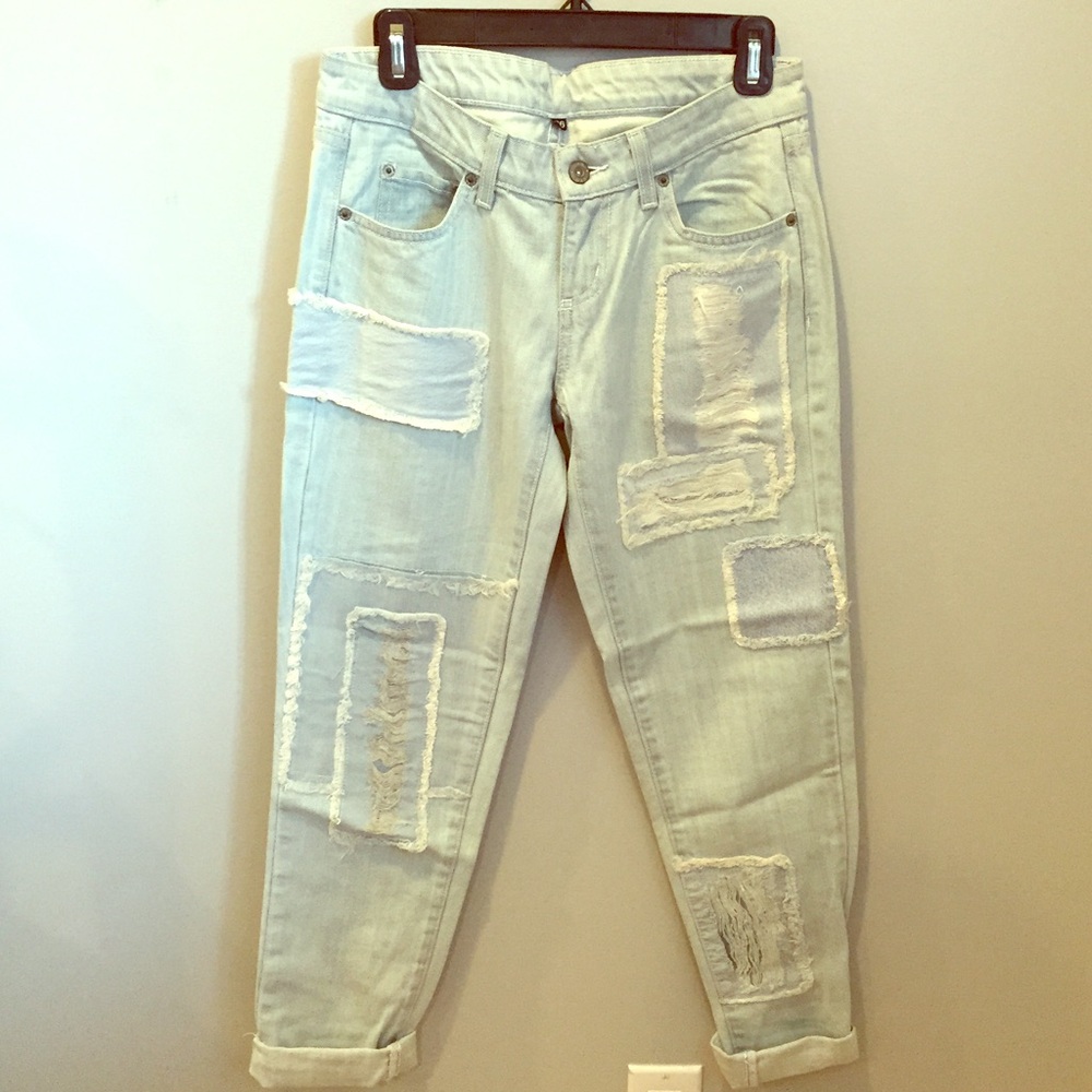 LF Light Blue Distressed Jeans